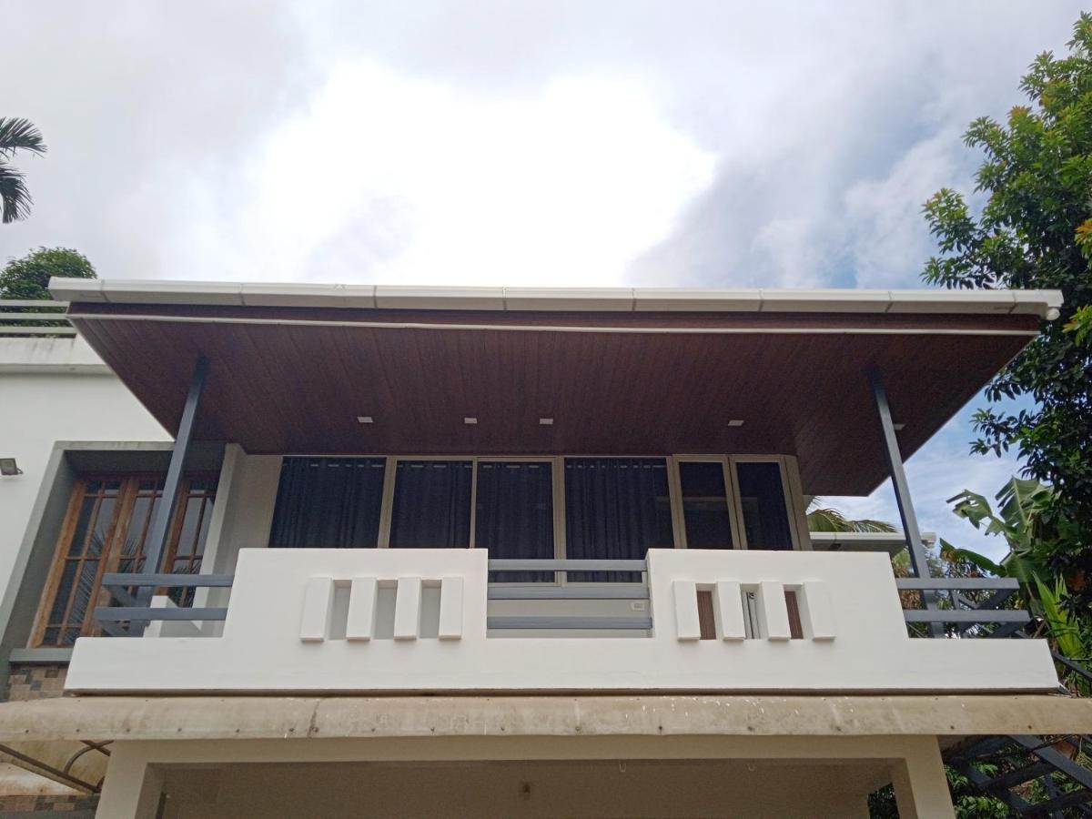 High Shine Homestay Meppādi Esterno foto