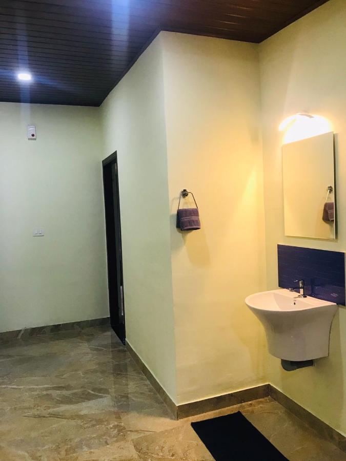 High Shine Homestay Meppādi Esterno foto
